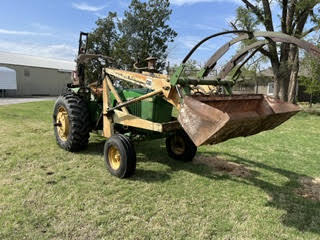 1969 JOHN DEERE 4020 in Caldwell, KS