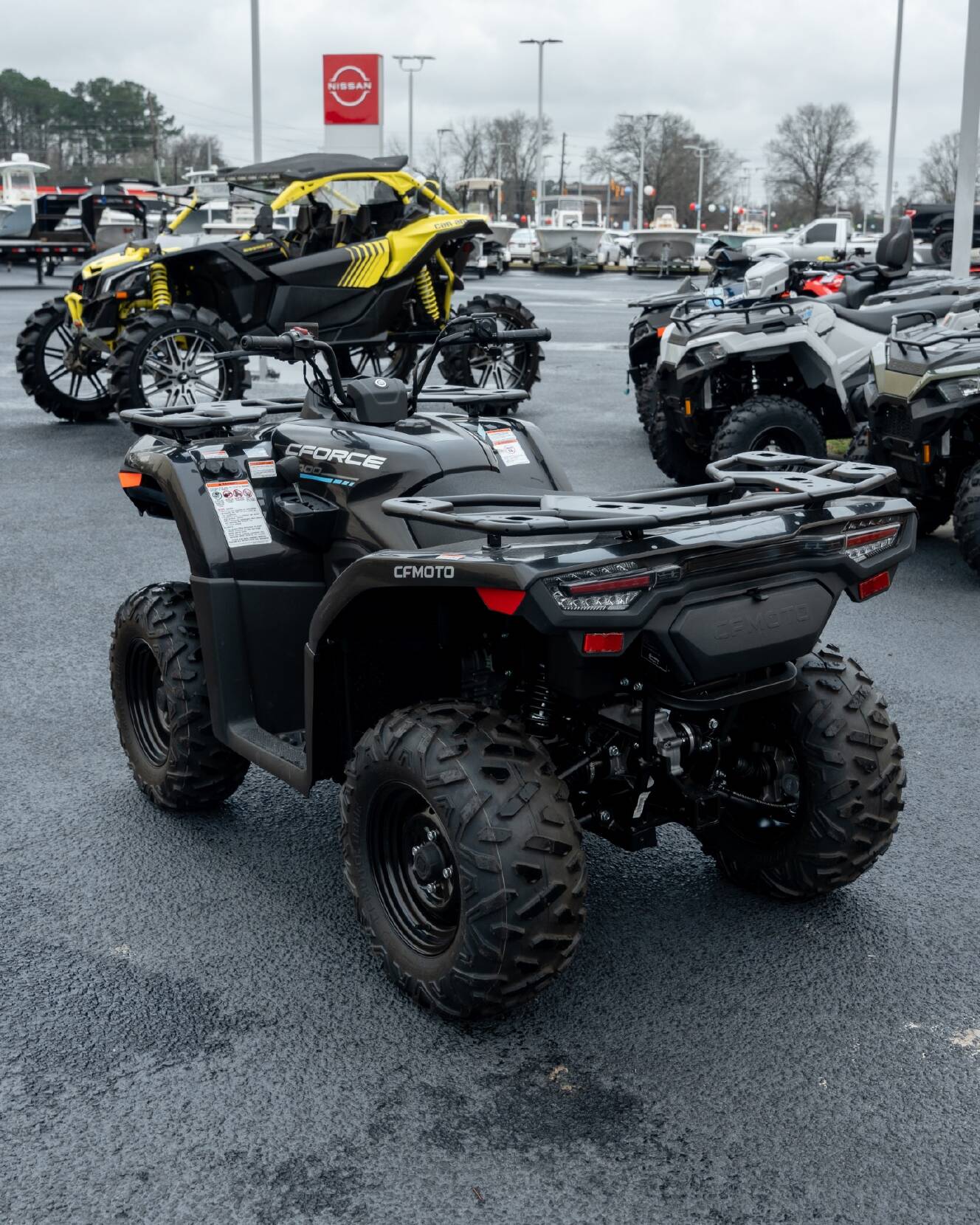 A photo of this 2026 CFMOTO CForce 400