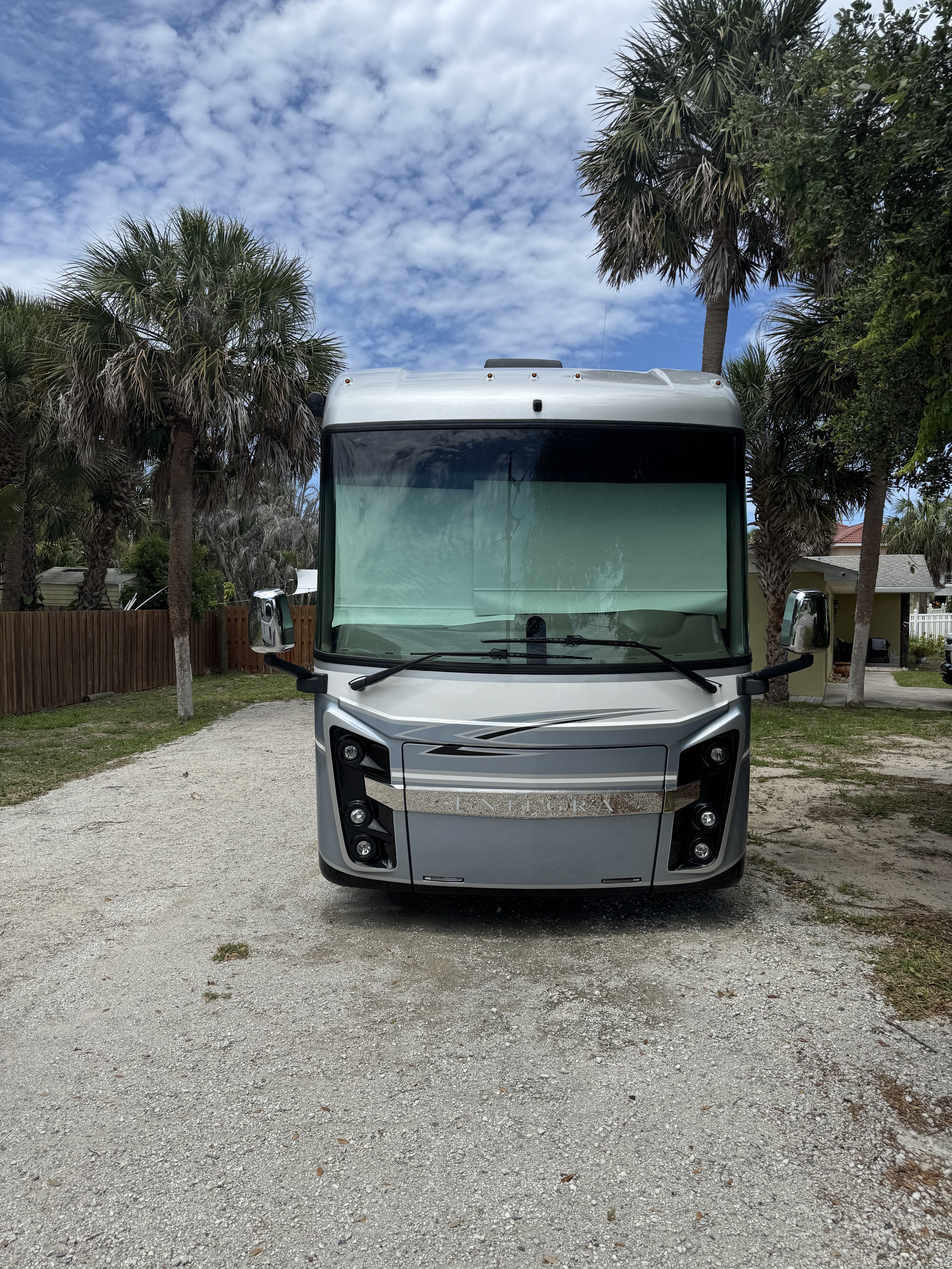 2024 Entegra Coach REATTA XL 39T2 in melbourne beach FL