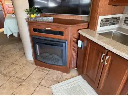 2017 FOREST RIVER BERKSHIRE 38A