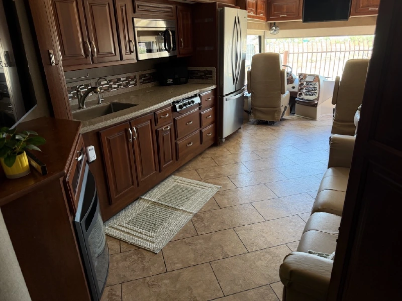 2017 FOREST RIVER BERKSHIRE 38A