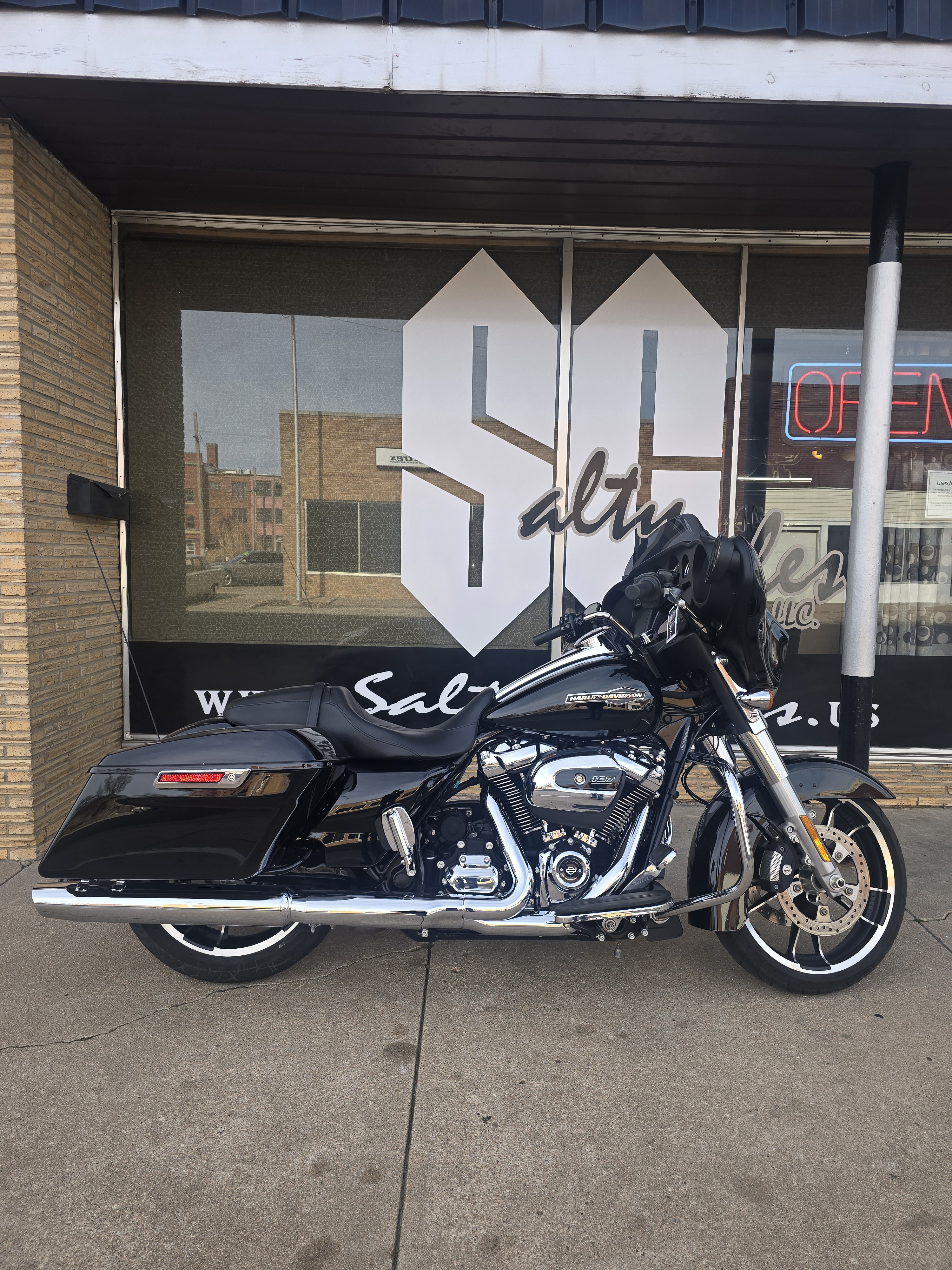 2023 Harley-Davidson STREET GLIDE in Hutchinson, KS