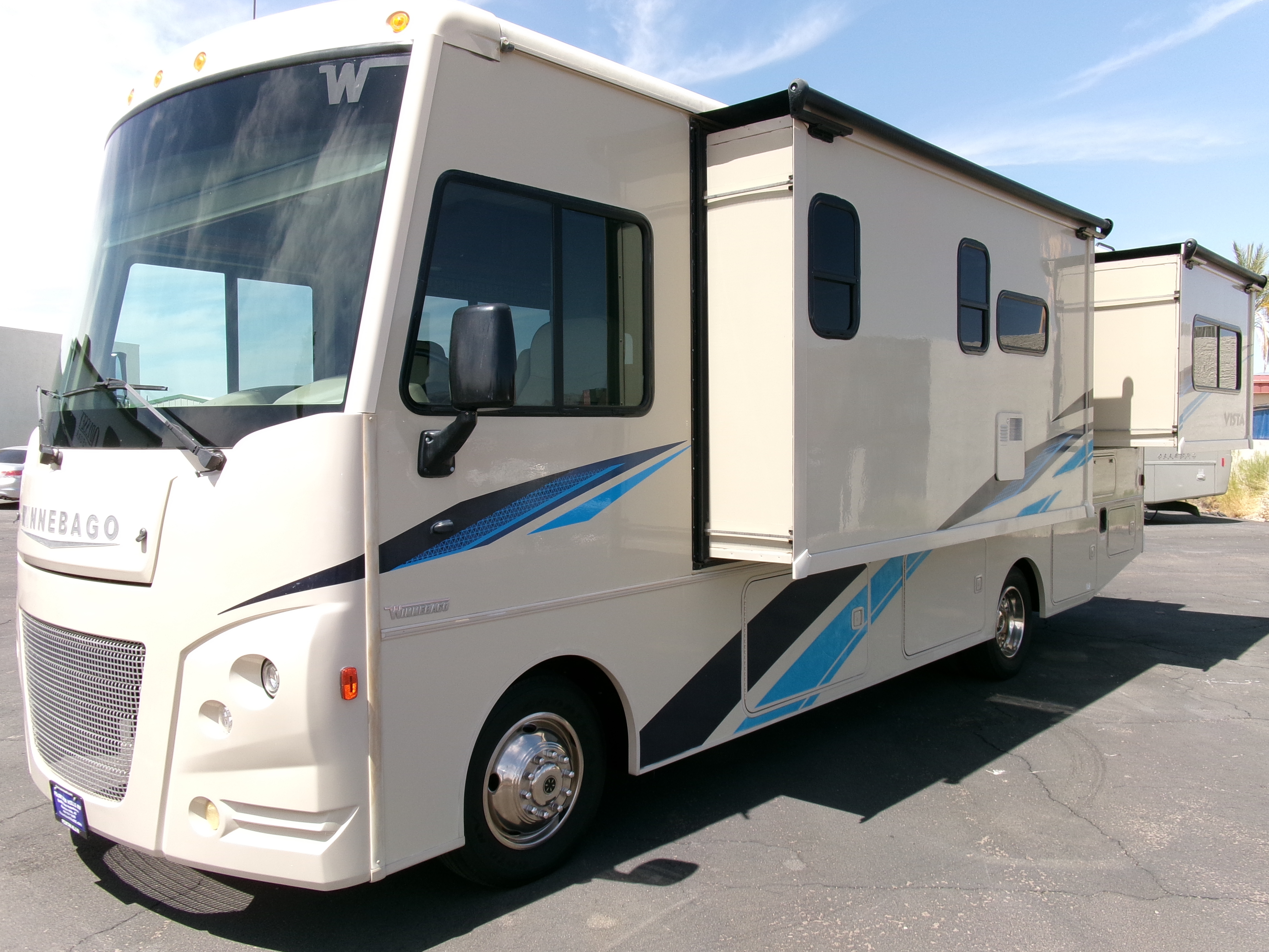 2019 Winnebago VISTA 27PE in fountain hills AZ