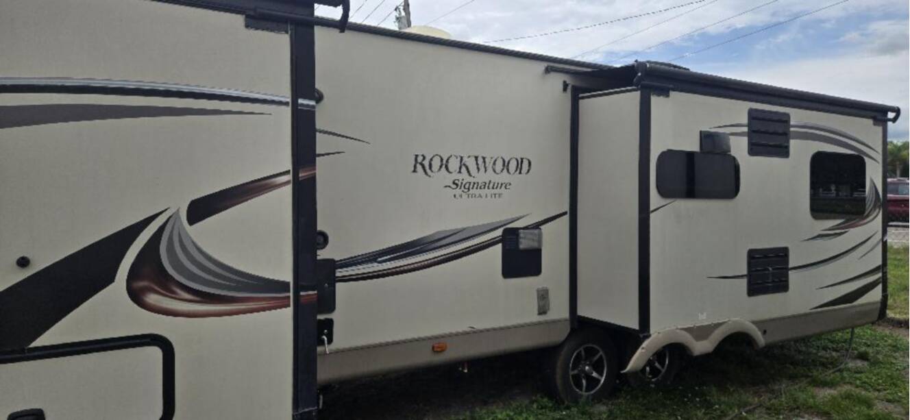 A photo of this 2016 Forest River ROCKWOOD 8329SS