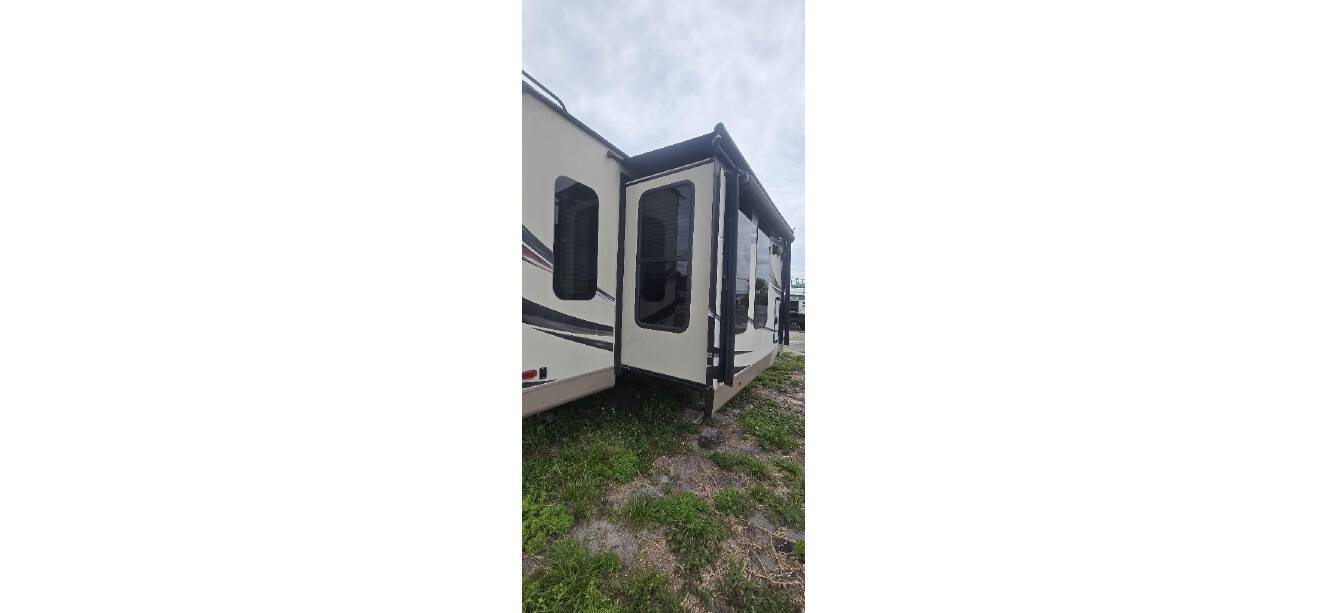 A photo of this 2016 Forest River ROCKWOOD 8329SS