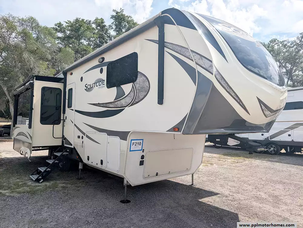 2017 Grand Design Solitude 310GK in summerfield FL