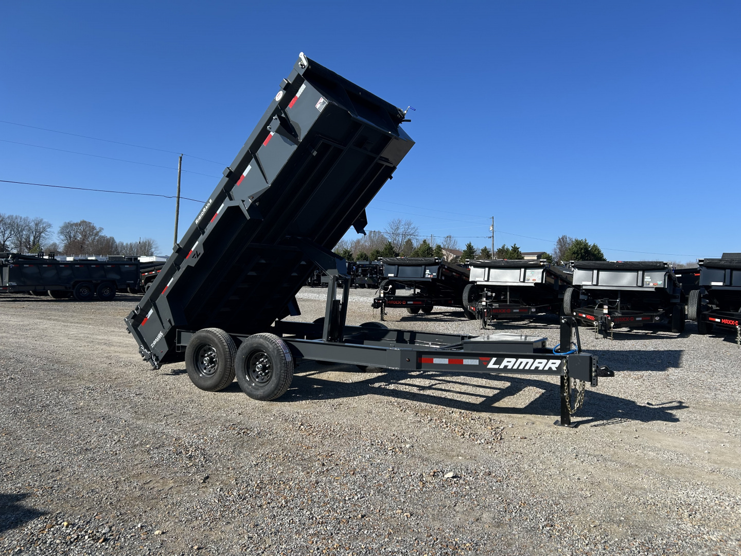 2026 Lamar Trailers DL831427 in Dexter, KY