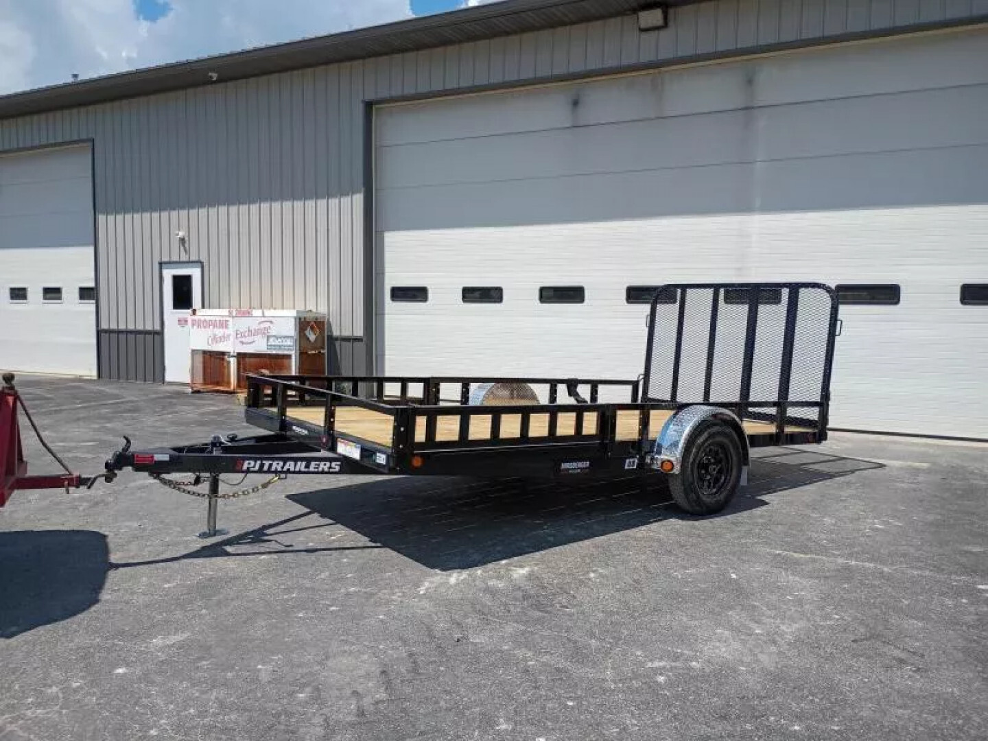 2026 PJ Trailers U8141 in Hilbert, WI