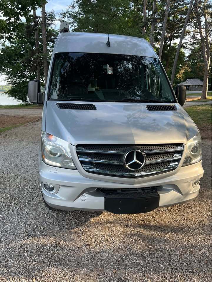 2017 Coachmen GALLERIA 24D in lavonia GA