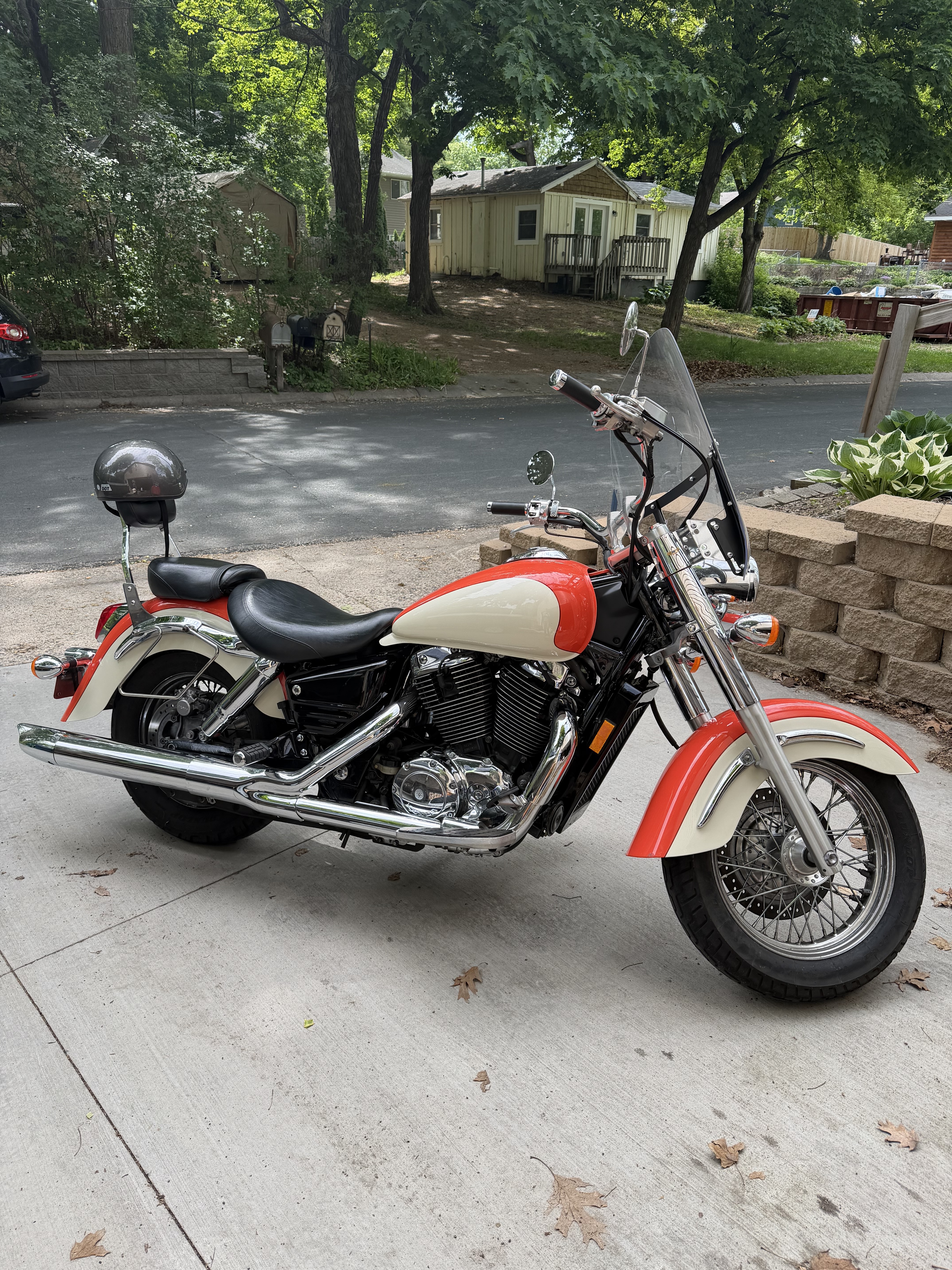 1998 Honda SHADOW 1100 1100 in Mound, MN