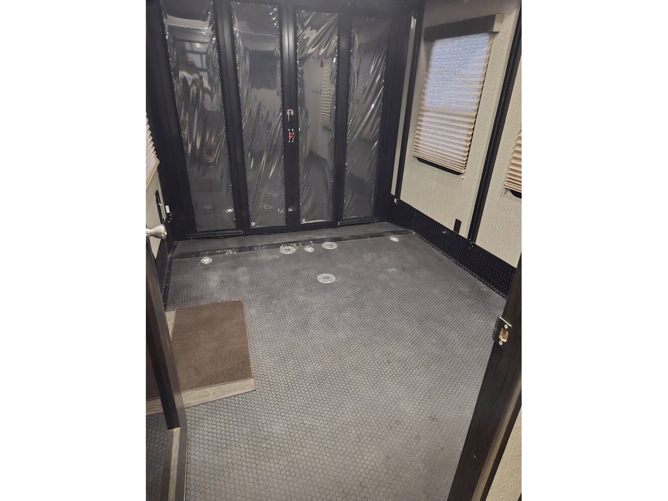 A photo of this 2018 Grand Design MOMENTUM 351M