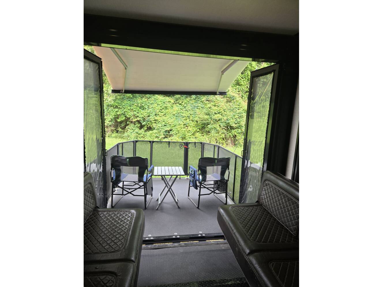 A photo of this 2018 Grand Design MOMENTUM 351M