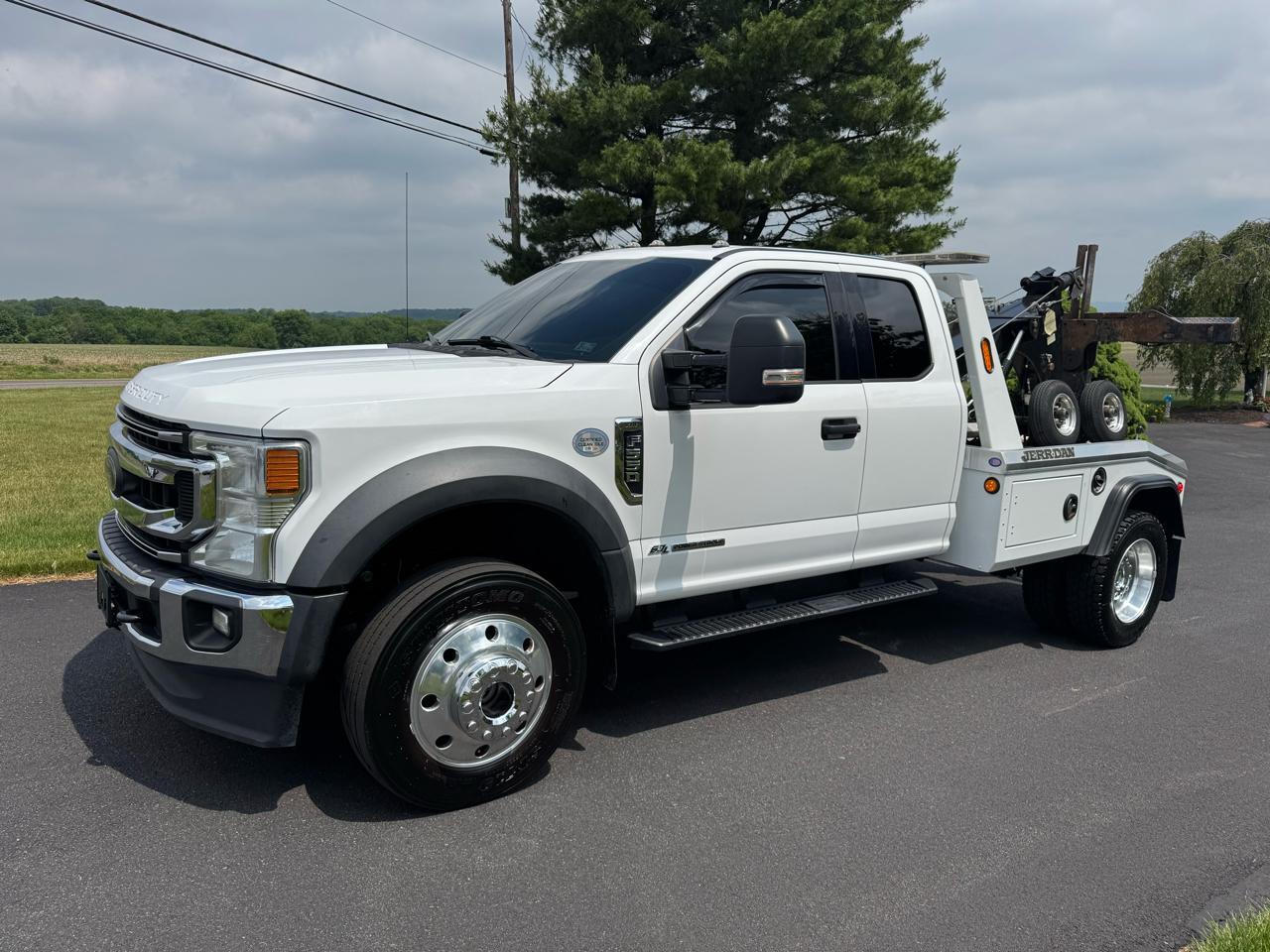 2021 FORD F550 in Orefield, PA