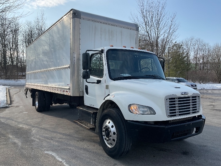 2019 FREIGHTLINER BUSINESS CLASS M2 106 in King Of Prussia, PA