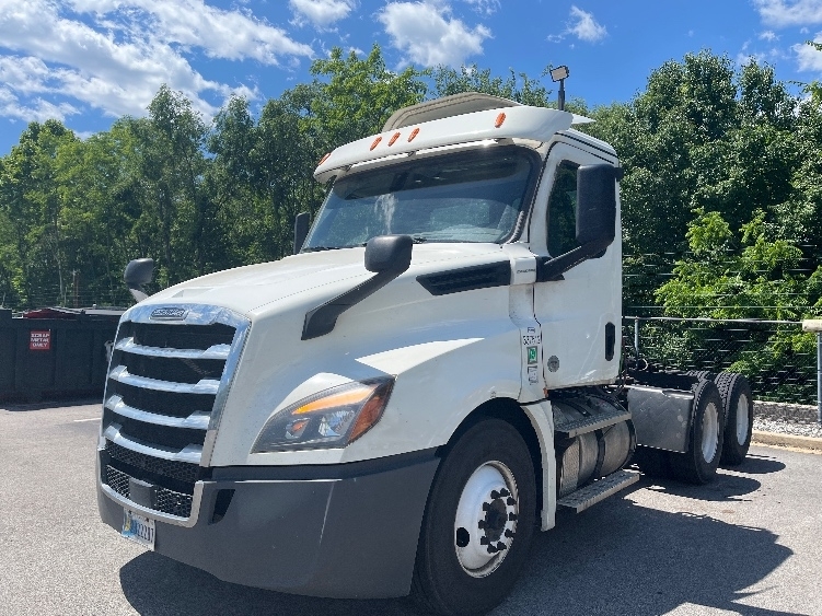 2020 FREIGHTLINER CASCADIA 126 in King Of Prussia, PA