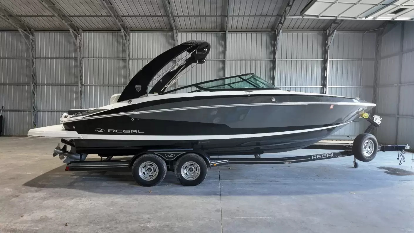 2016 Regal 2500RX in kimberling city MO