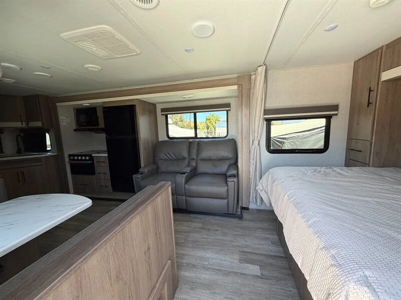 2023 Grand Design RV Imagine 22MLE