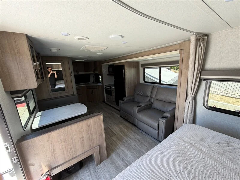 2023 Grand Design RV Imagine 22MLE