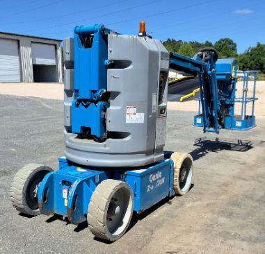 Genie Articulated Boom Lift Equipment listings For Sale Near