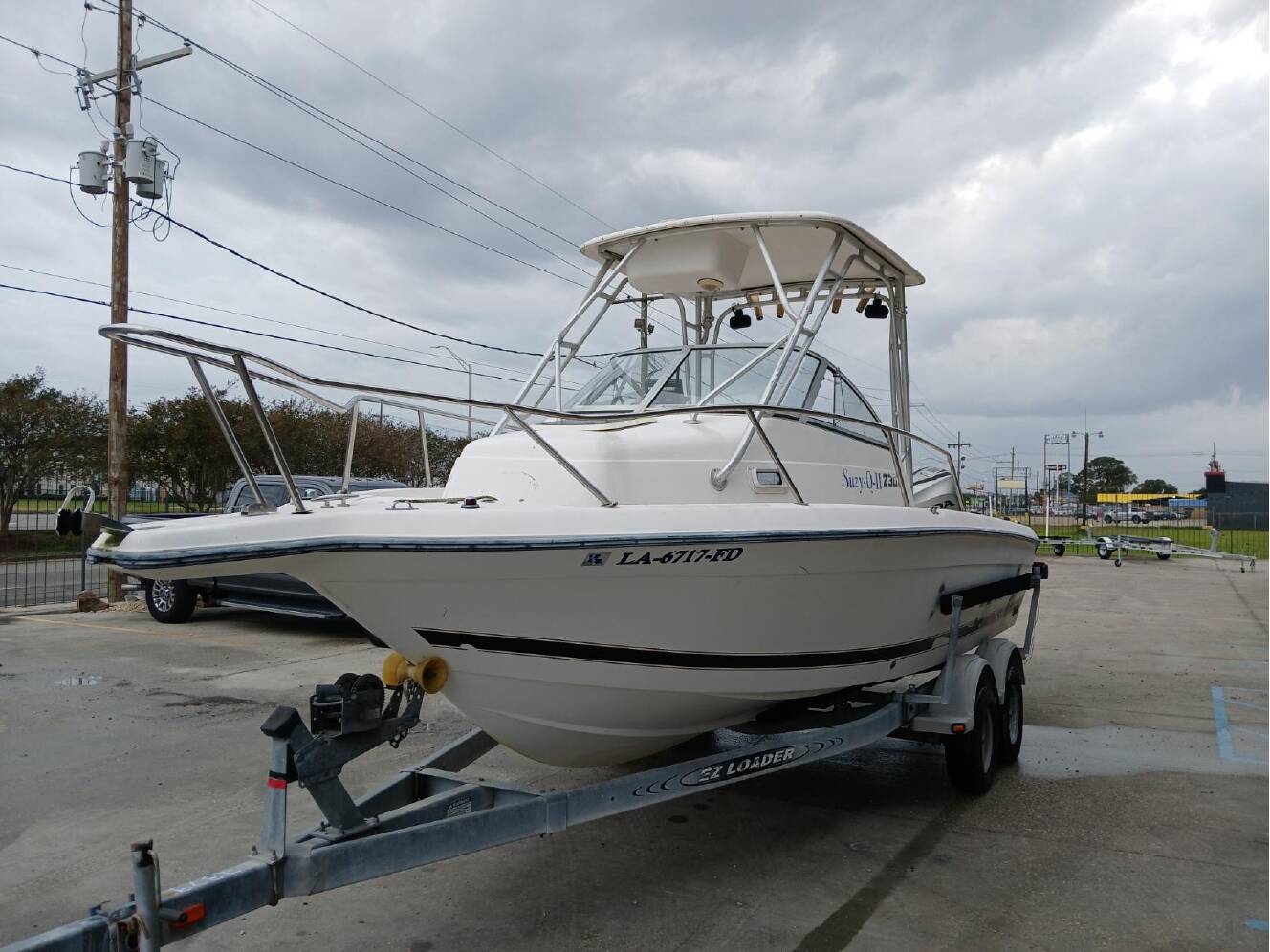 A photo of this 1999 Century 2300