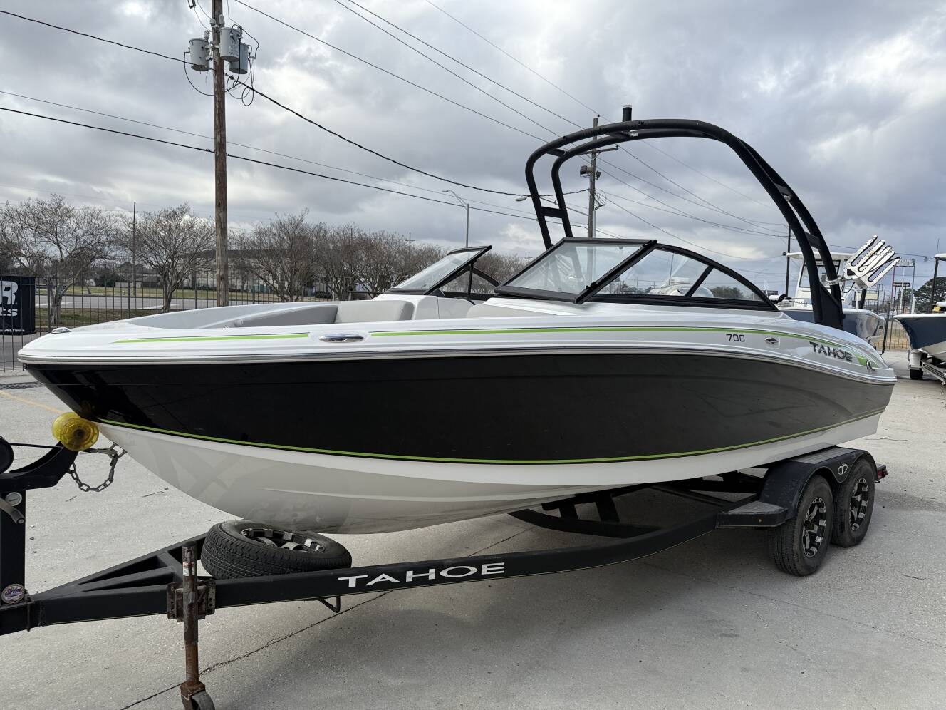 A photo of this 2019 Tahoe 700