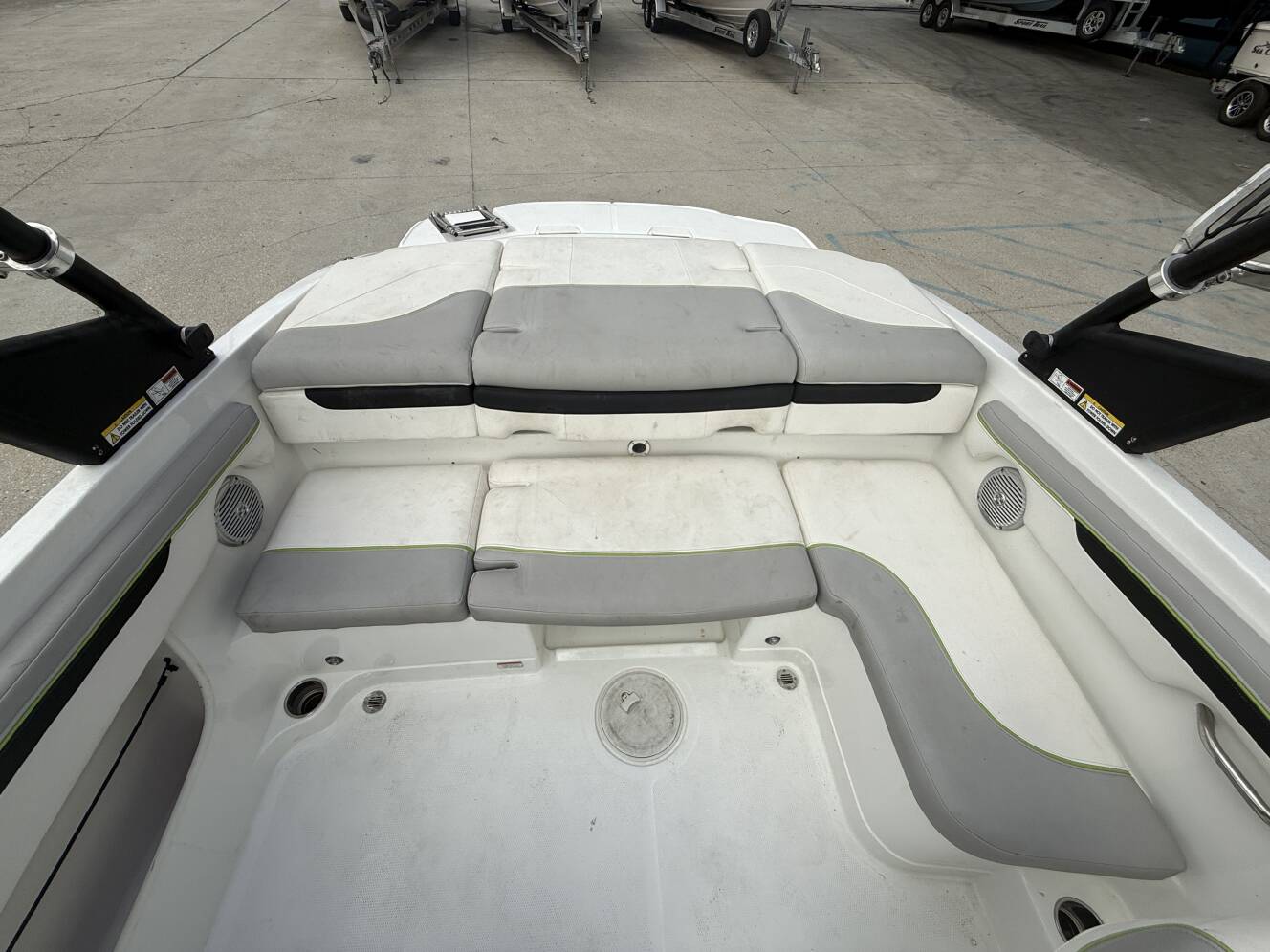 A photo of this 2019 Tahoe 700