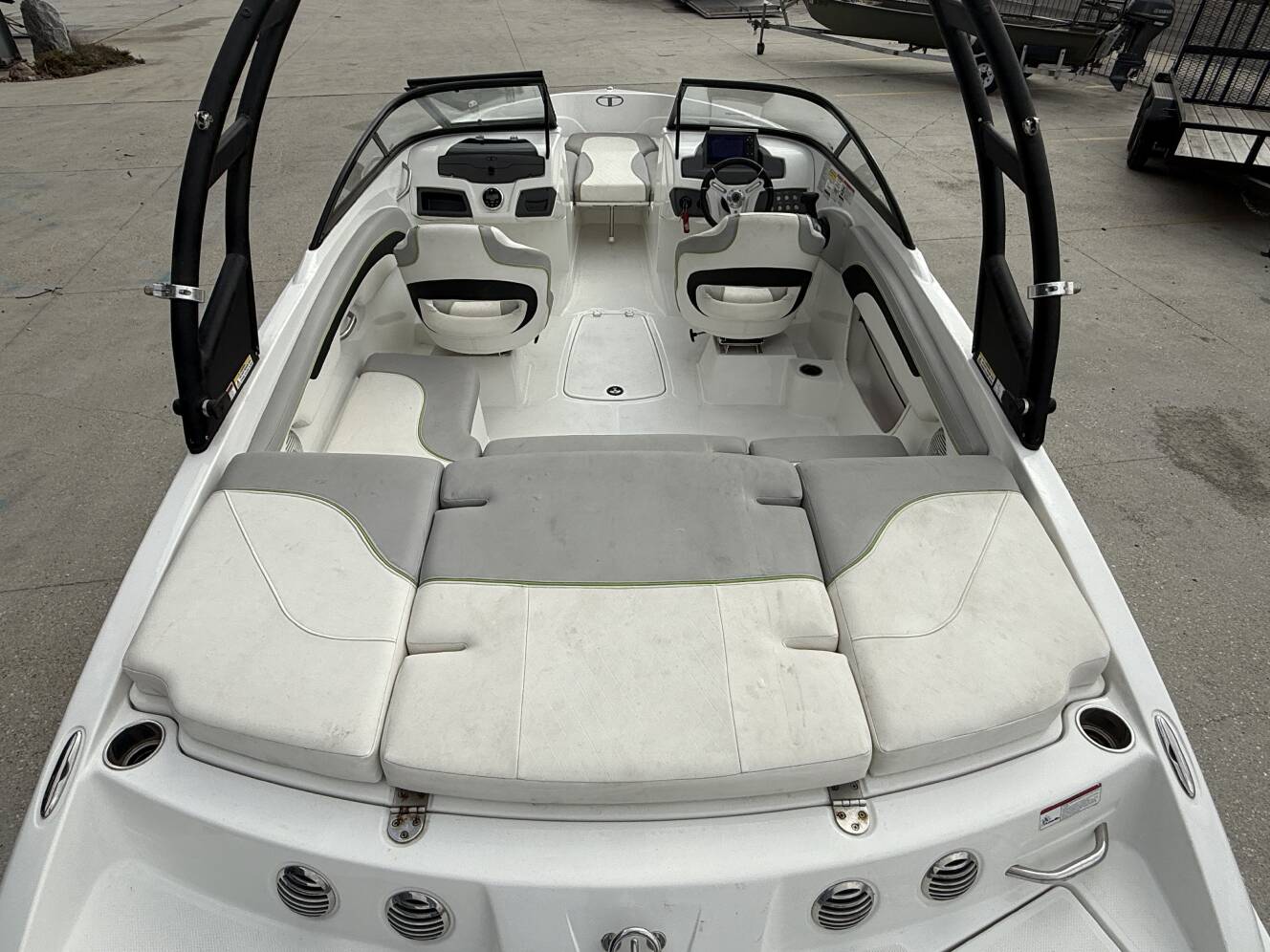 A photo of this 2019 Tahoe 700