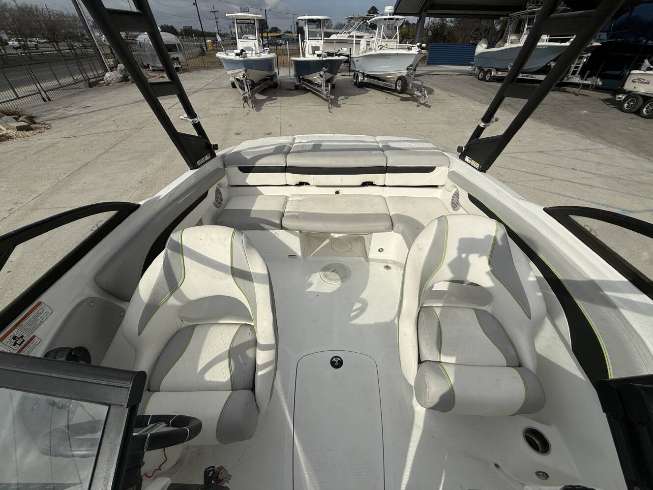 A photo of this 2019 Tahoe 700