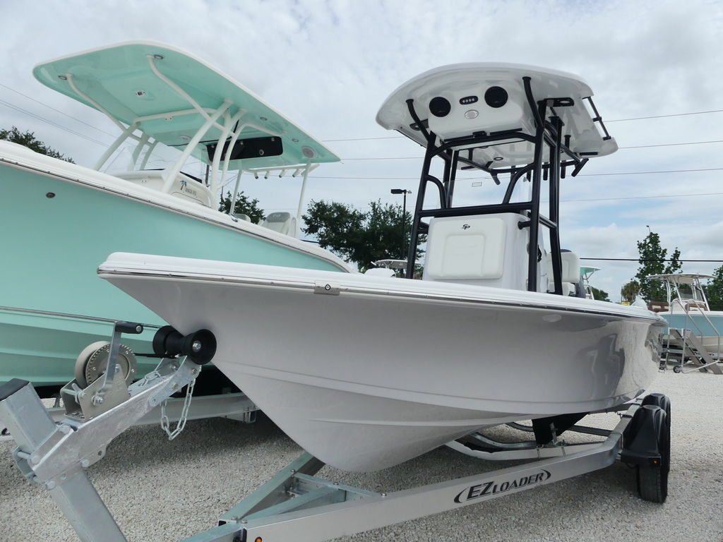2027 Sea Pro 210 Bay in bradenton FL