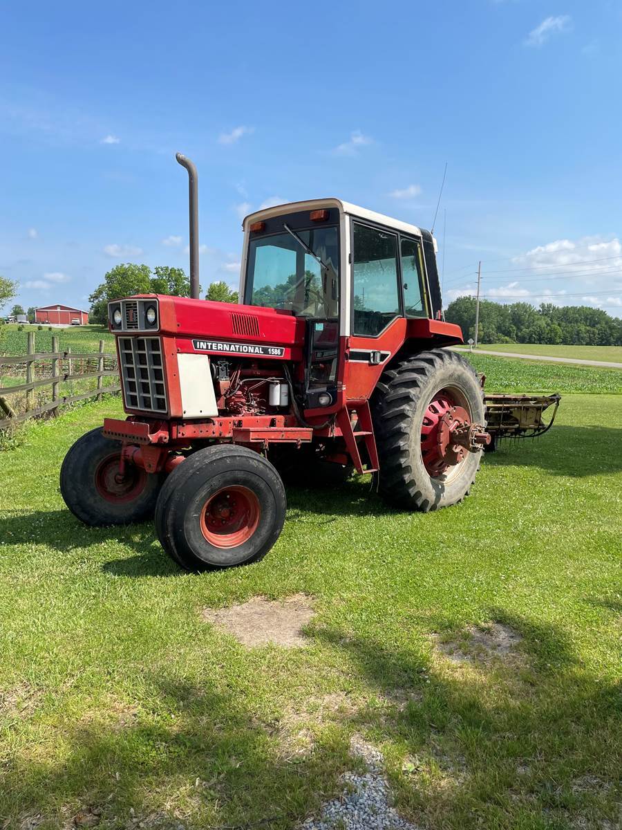International 1586 in Belleville, MI
