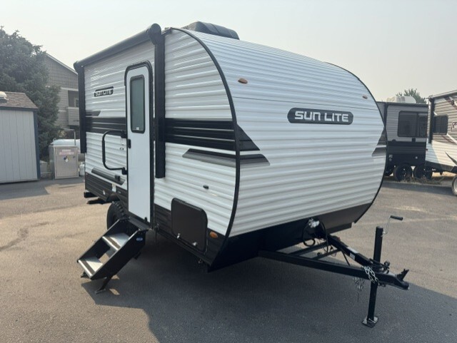 2027 Sunset Park Rv SUN LITE 13MJLTD in meridian ID