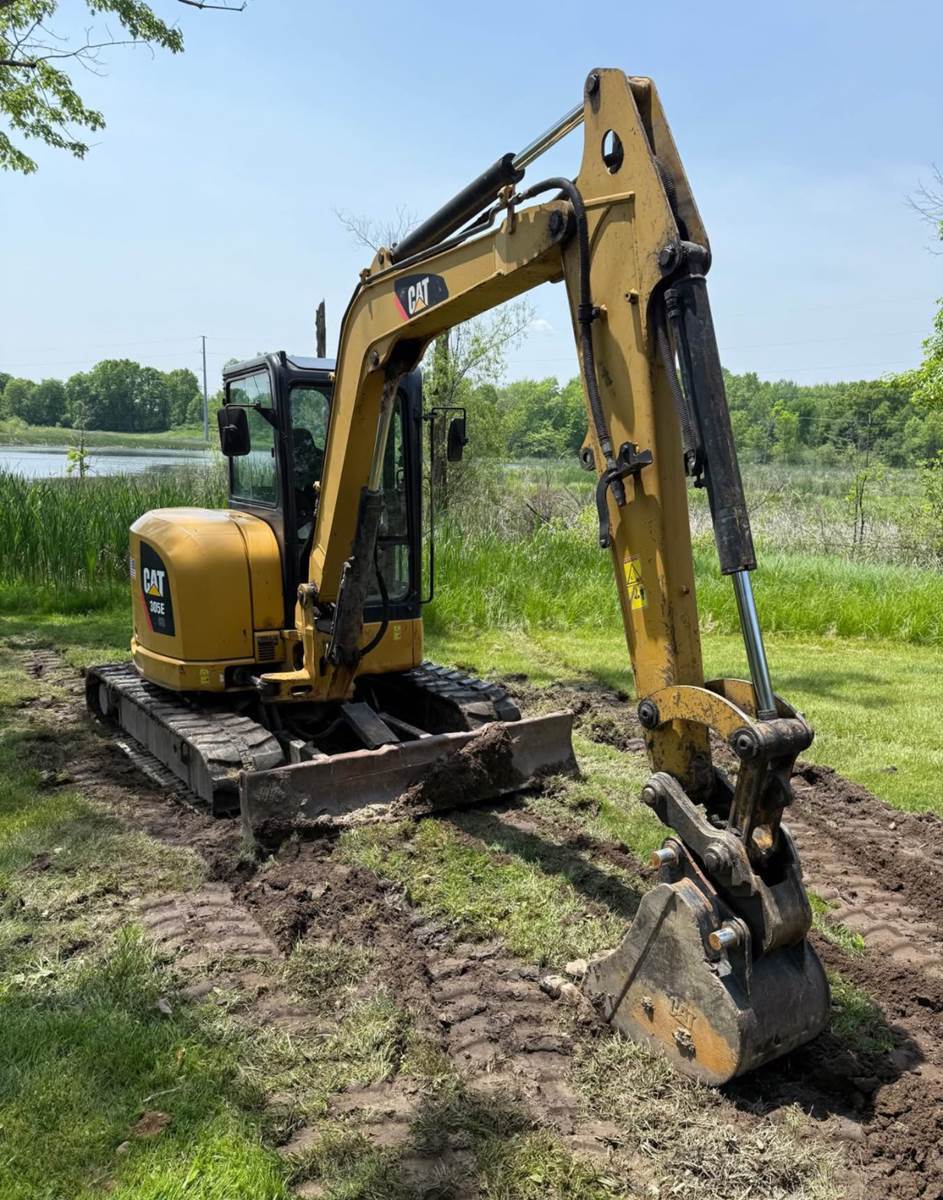 2017 Caterpillar 305E2 in Van Buren Charter Township, MI