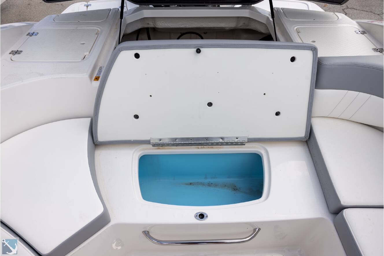 A photo of this 2025 Chaparral 23 SSi OB