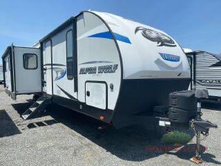 2020 FOREST RIVER CHEROKEE ALPHA WOLF 26RL-L