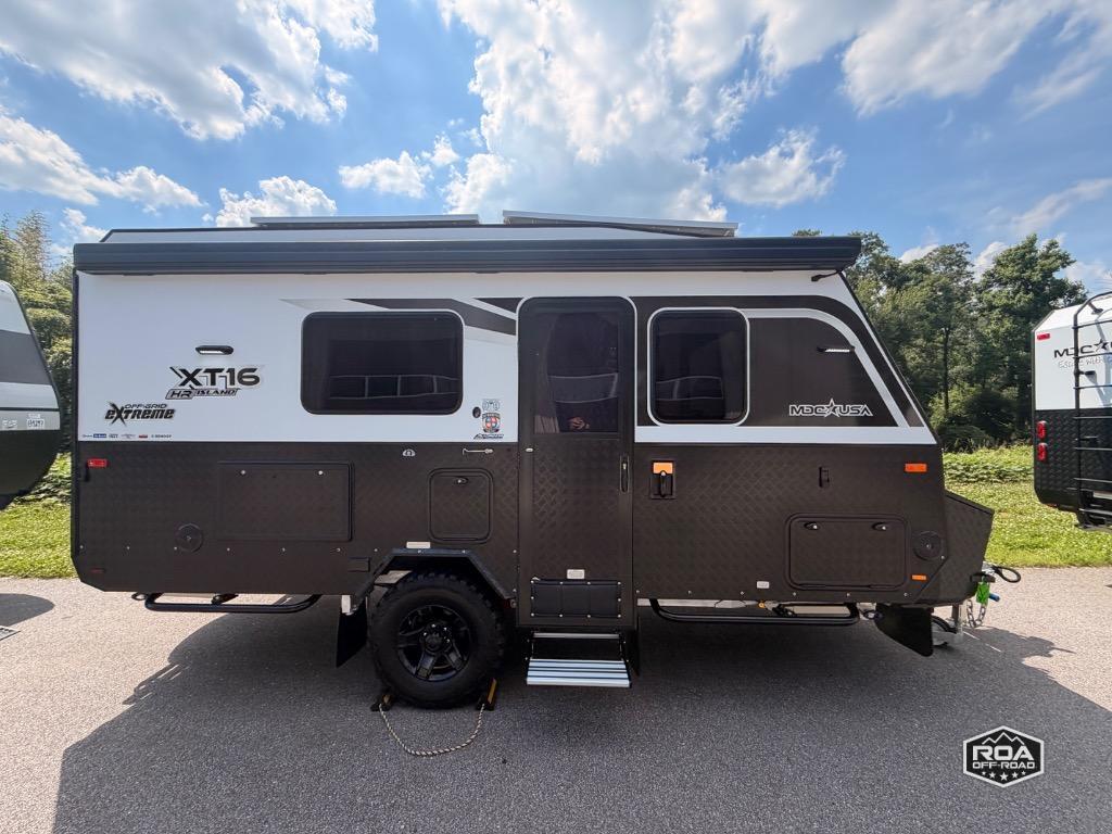 2027 Mdc Usa XT Expedition Series XT16HR ISLAND OGE in duncan SC