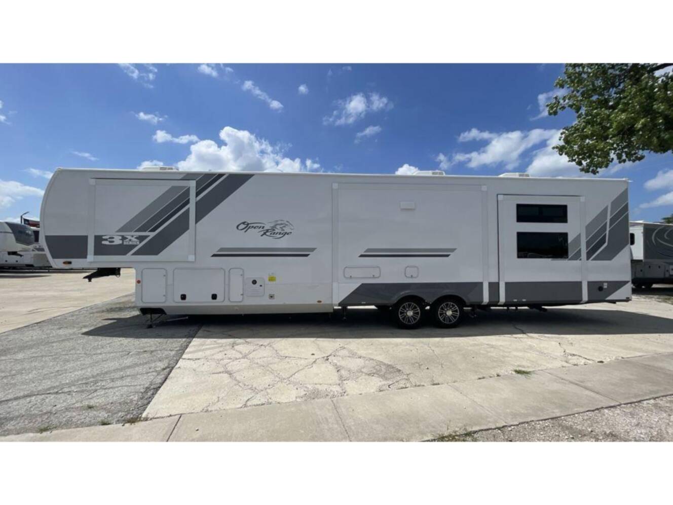 A photo of this 2026 Highland Ridge Rv Open Range 3X 393TBR