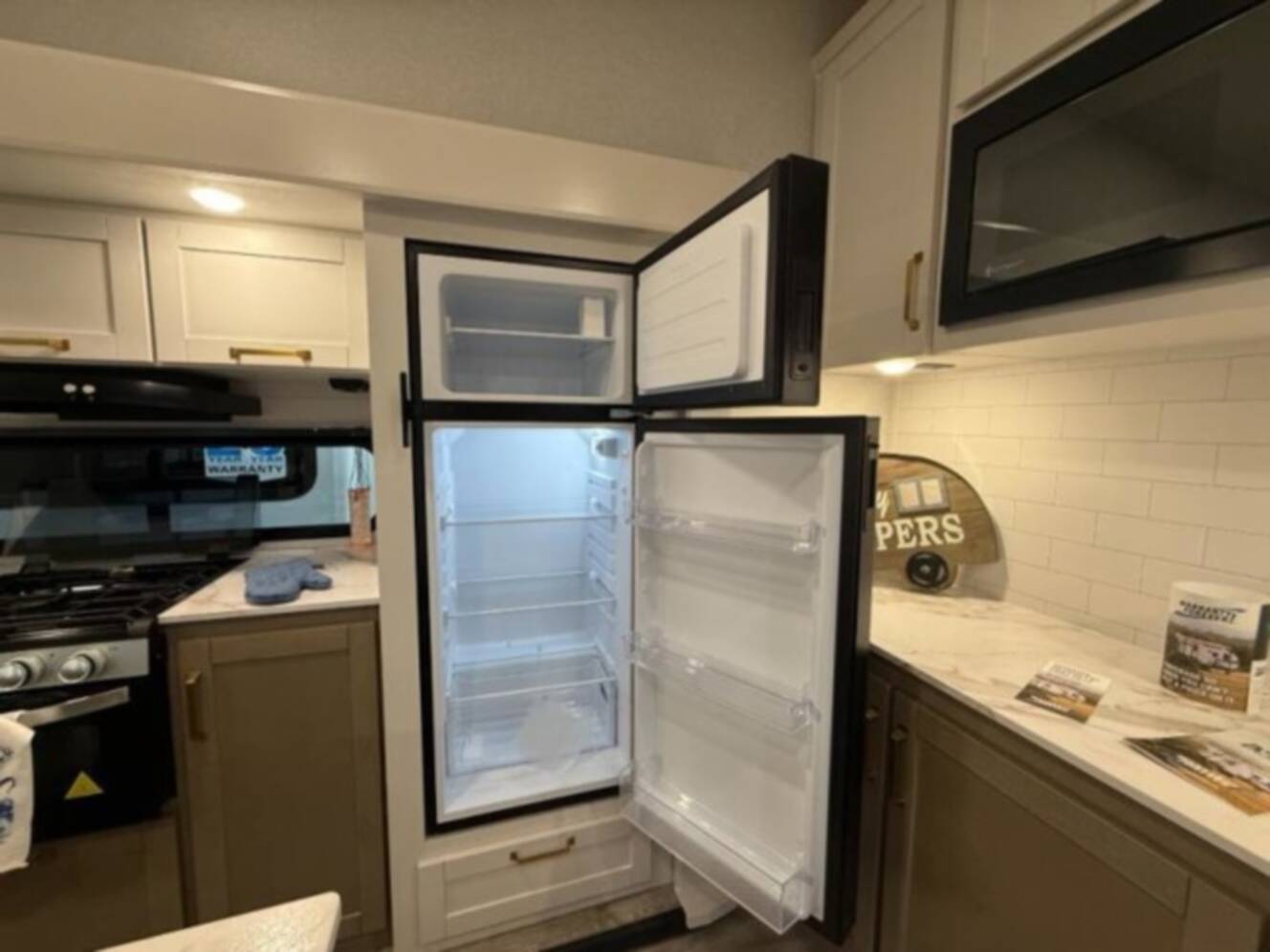 A photo of this 2026 Jayco Eagle SLE 30RLT