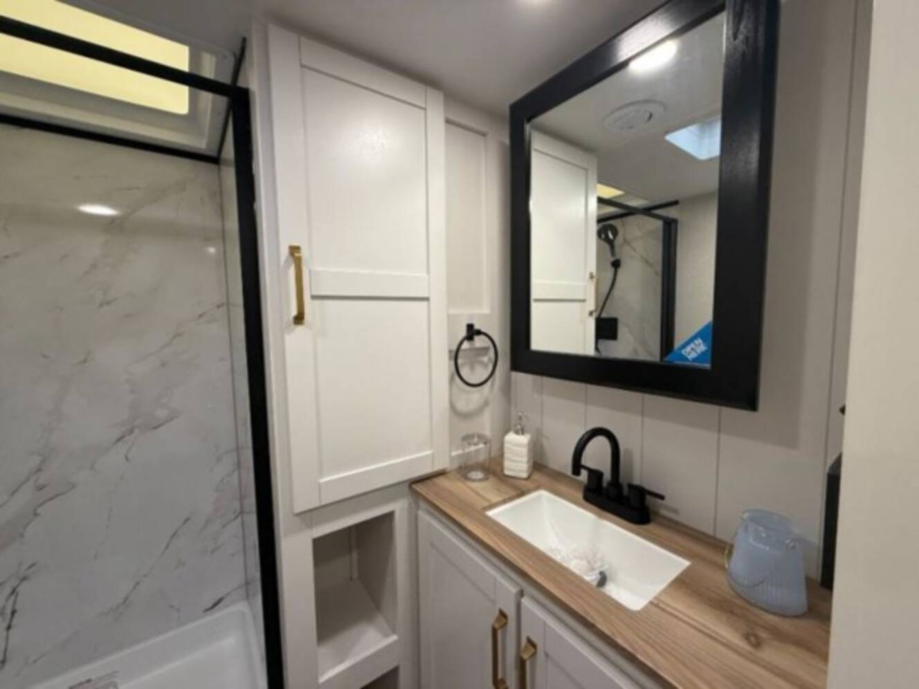 A photo of this 2026 Jayco Eagle SLE 30RLT