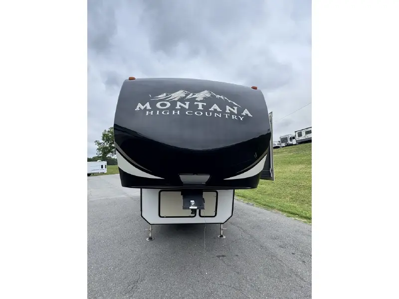 2017 KEYSTONE MONTANA HIGH COUNTRY 370BR