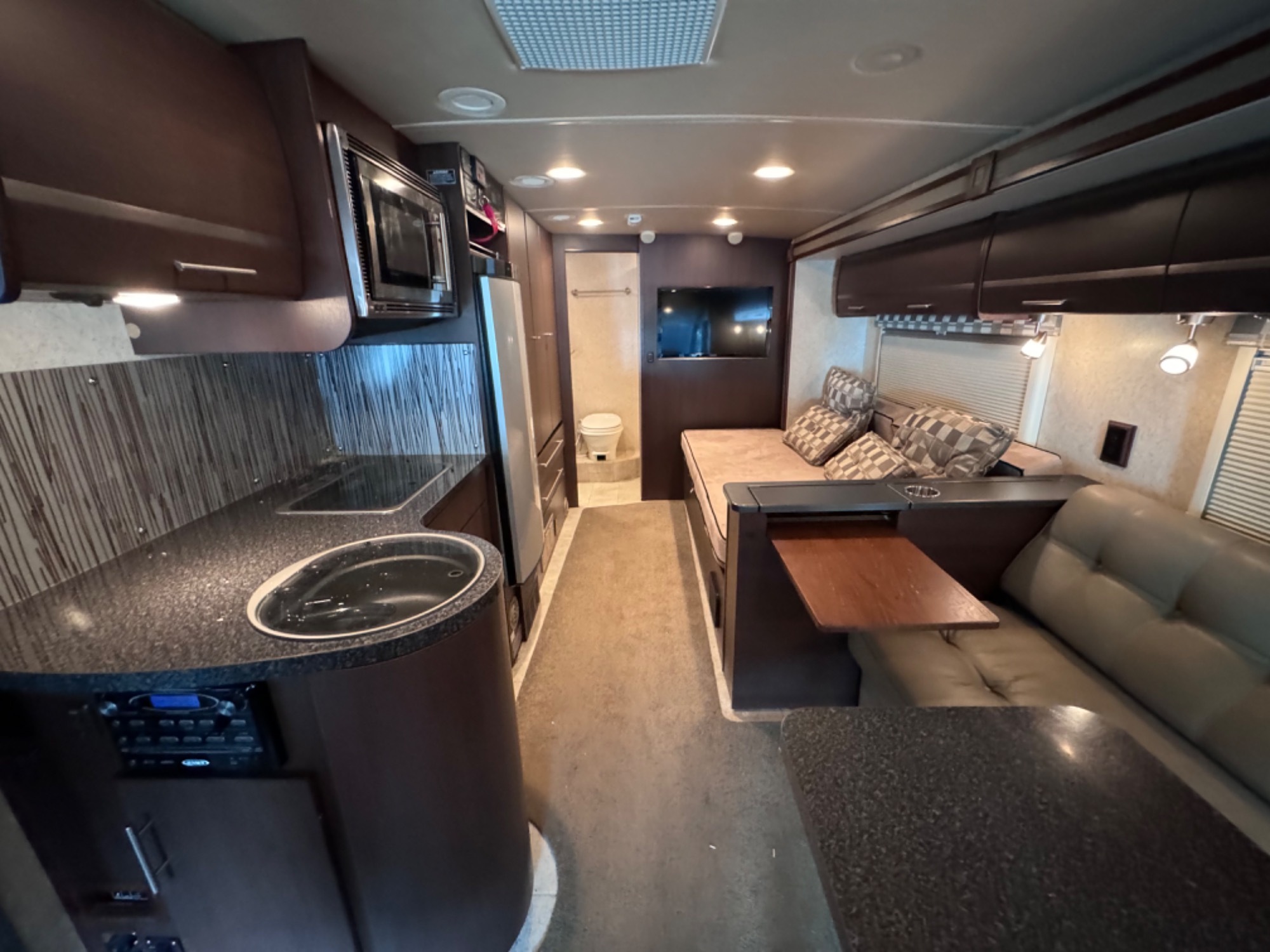 2010 Winnebago VIA 25R in ridgeland SC