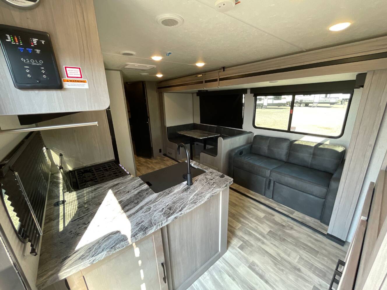 A photo of this 2023 Dutchmen KODIAK 283BHSL
