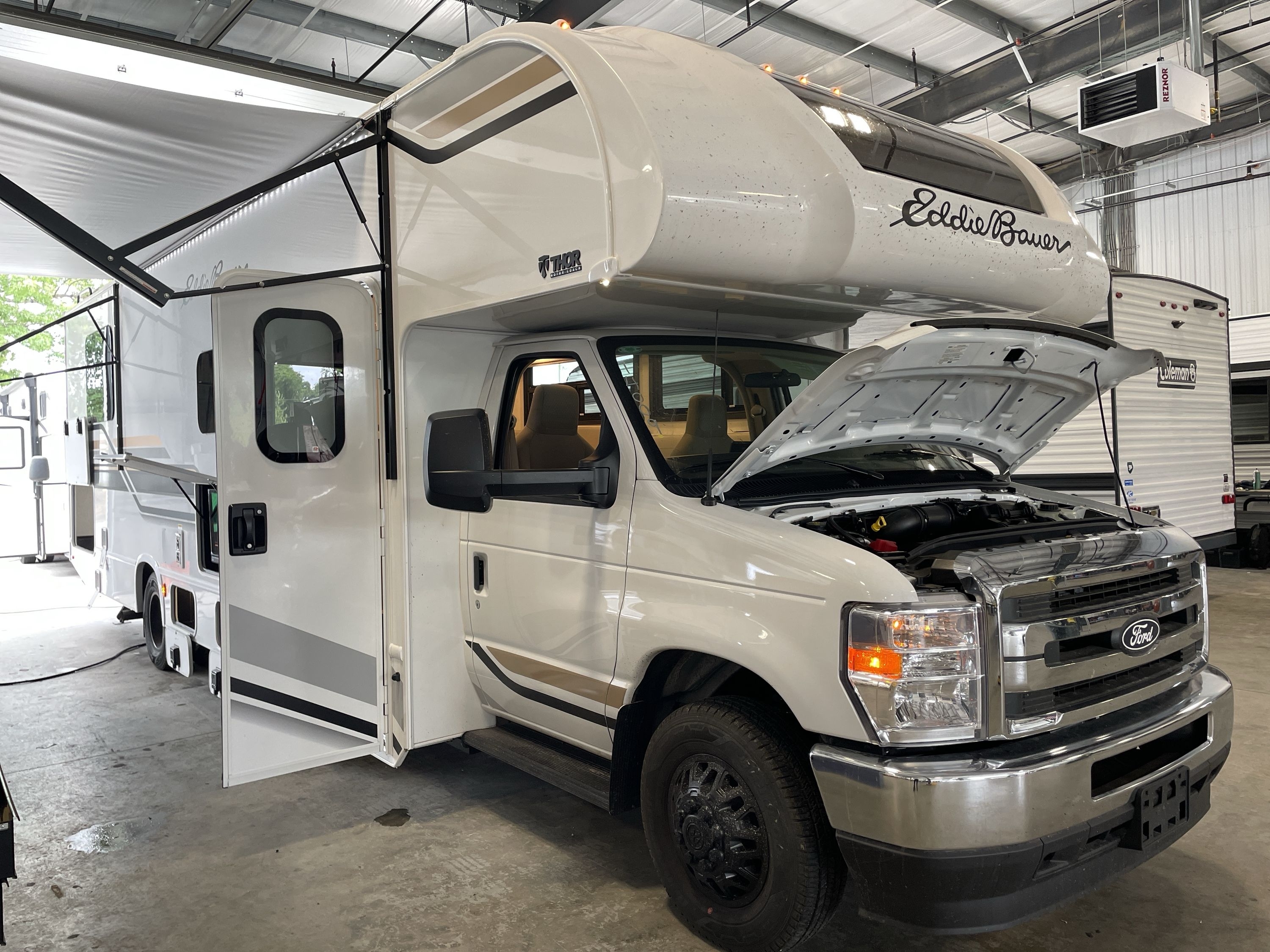 2027 Thor EDDIE BAUER 31ED in lakewood NJ
