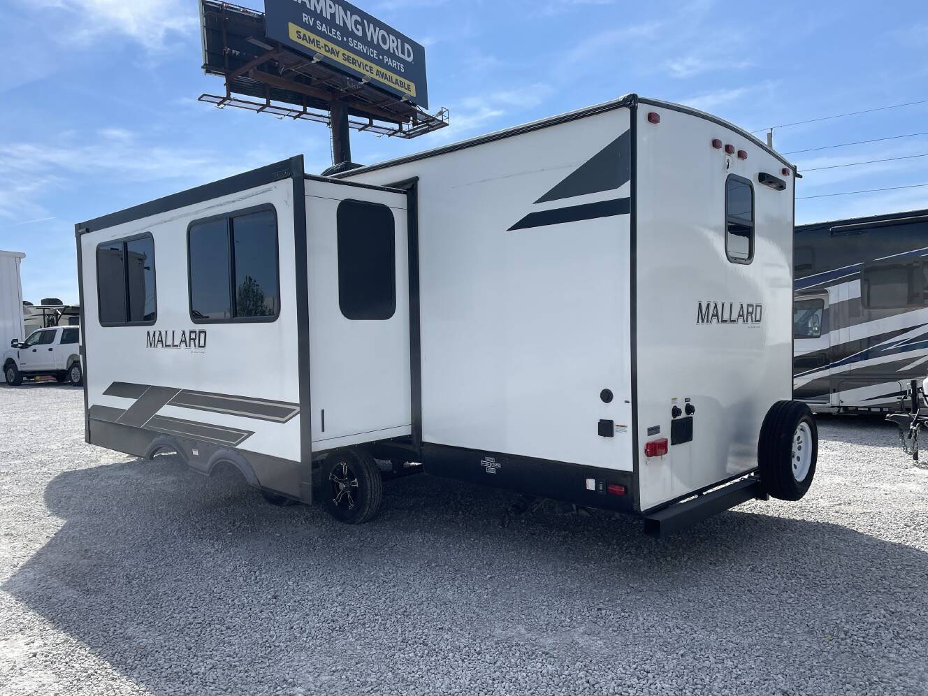 A photo of this 2023 Heartland MALLARD M260
