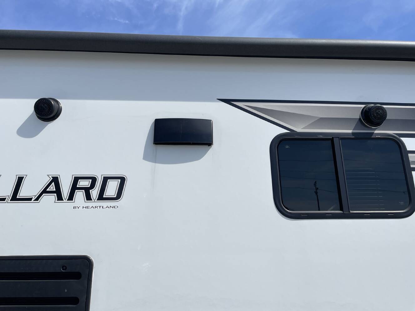 A photo of this 2023 Heartland MALLARD M260
