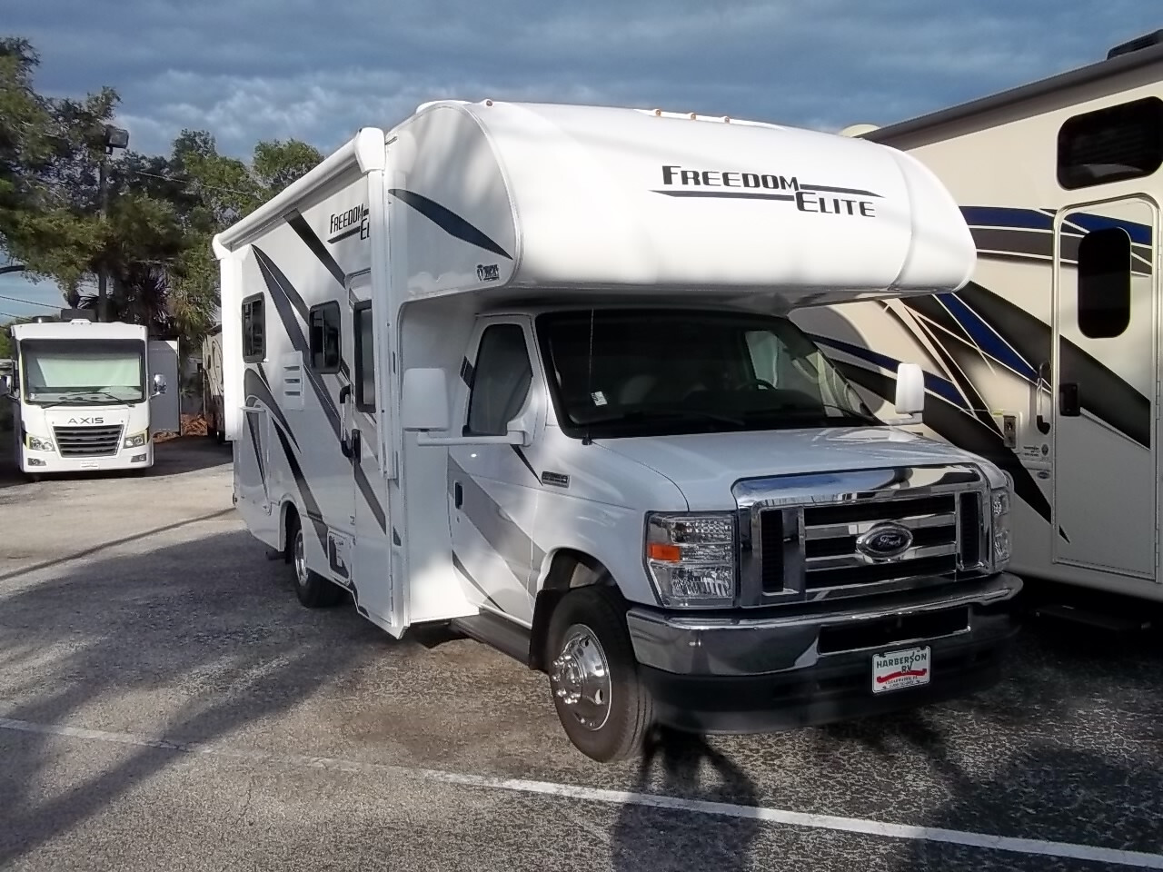 2022 Thor Motor Coach Freedom Elite 22HE in clearwater FL