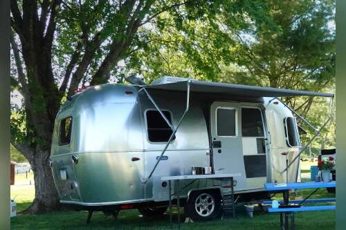 2021 Airstream BAMBI 19CB in bettendorf IA
