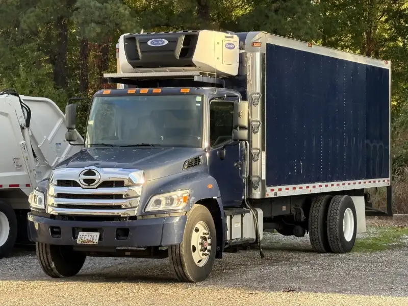 2021 HINO L6