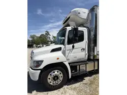2020 HINO 338