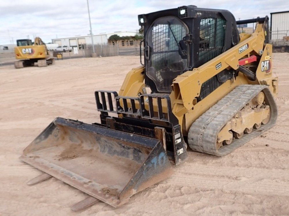 2023 CAT 259D3 in North Baltimore, OH