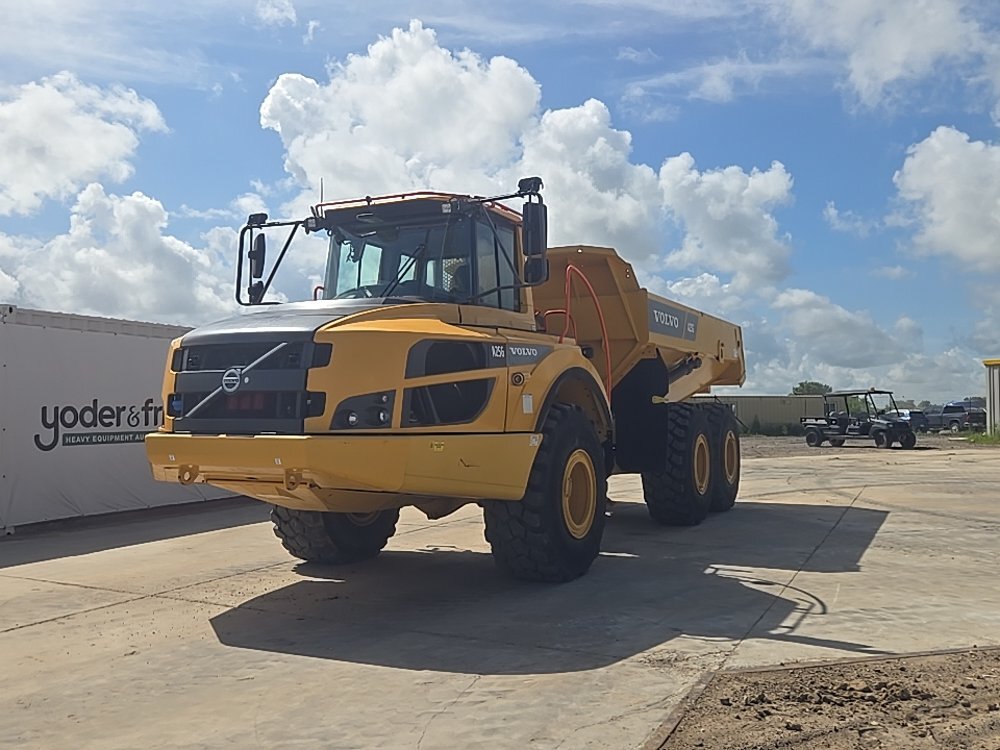 2023 VOLVO A25G in North Baltimore, OH
